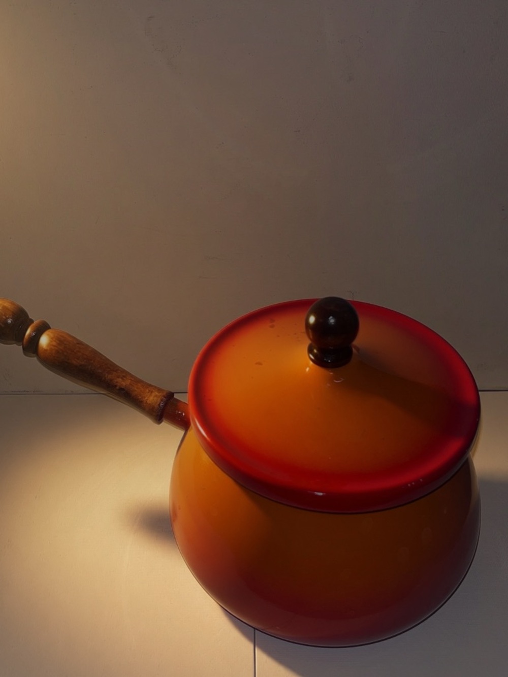 Vintage Gradient Orange-Red metal Saucepan with Wooden Handle